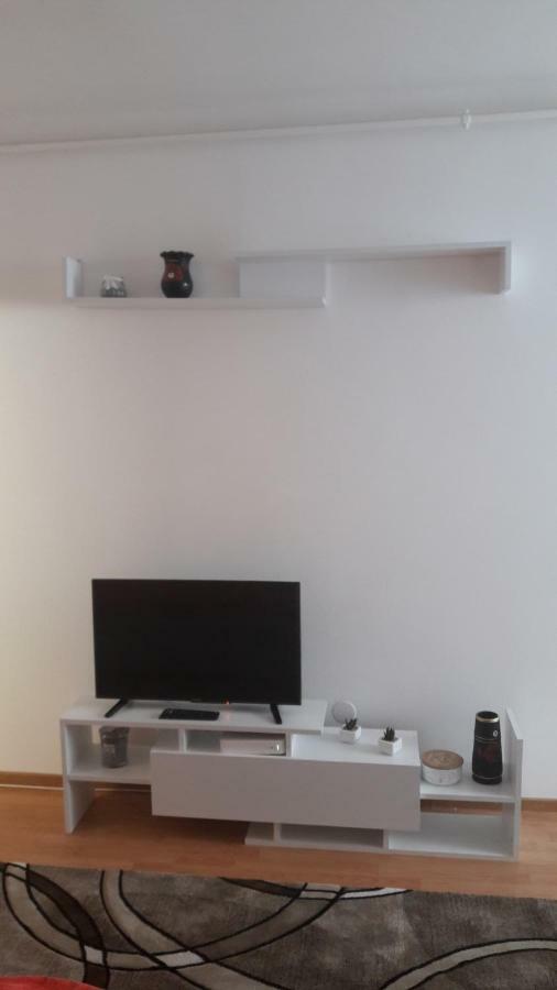 Melody Apartment Alba Iulia Exterior photo